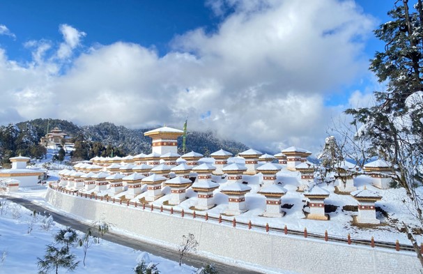 unique experiences bhutan - dochula pass