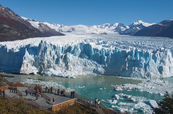 holiday in argentina el calafate - glacial boardwalk