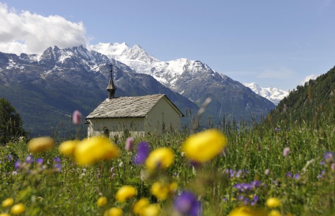 visit switzerland in spring