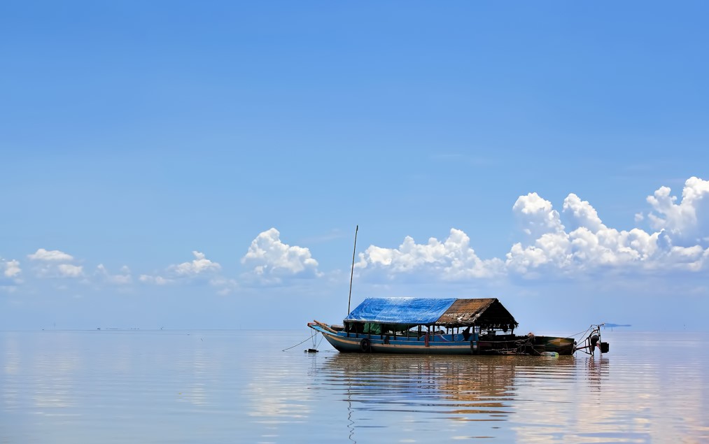 tonle sap lake private tour in siem reap cambodia